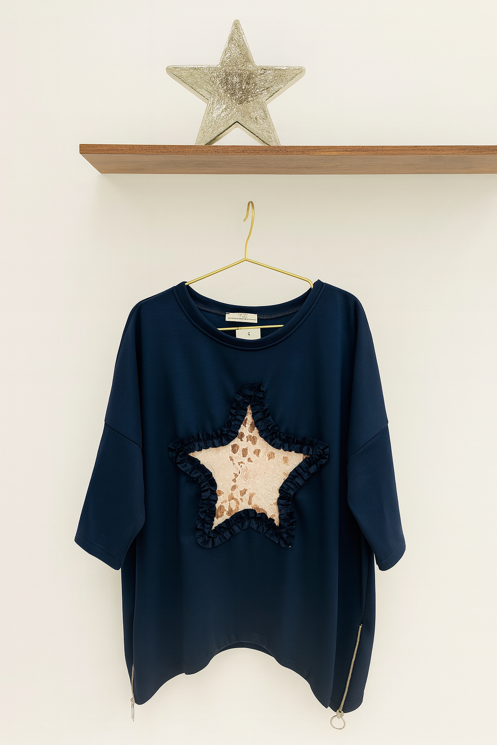 Star Detail Oversized Sweatshirt- Vega