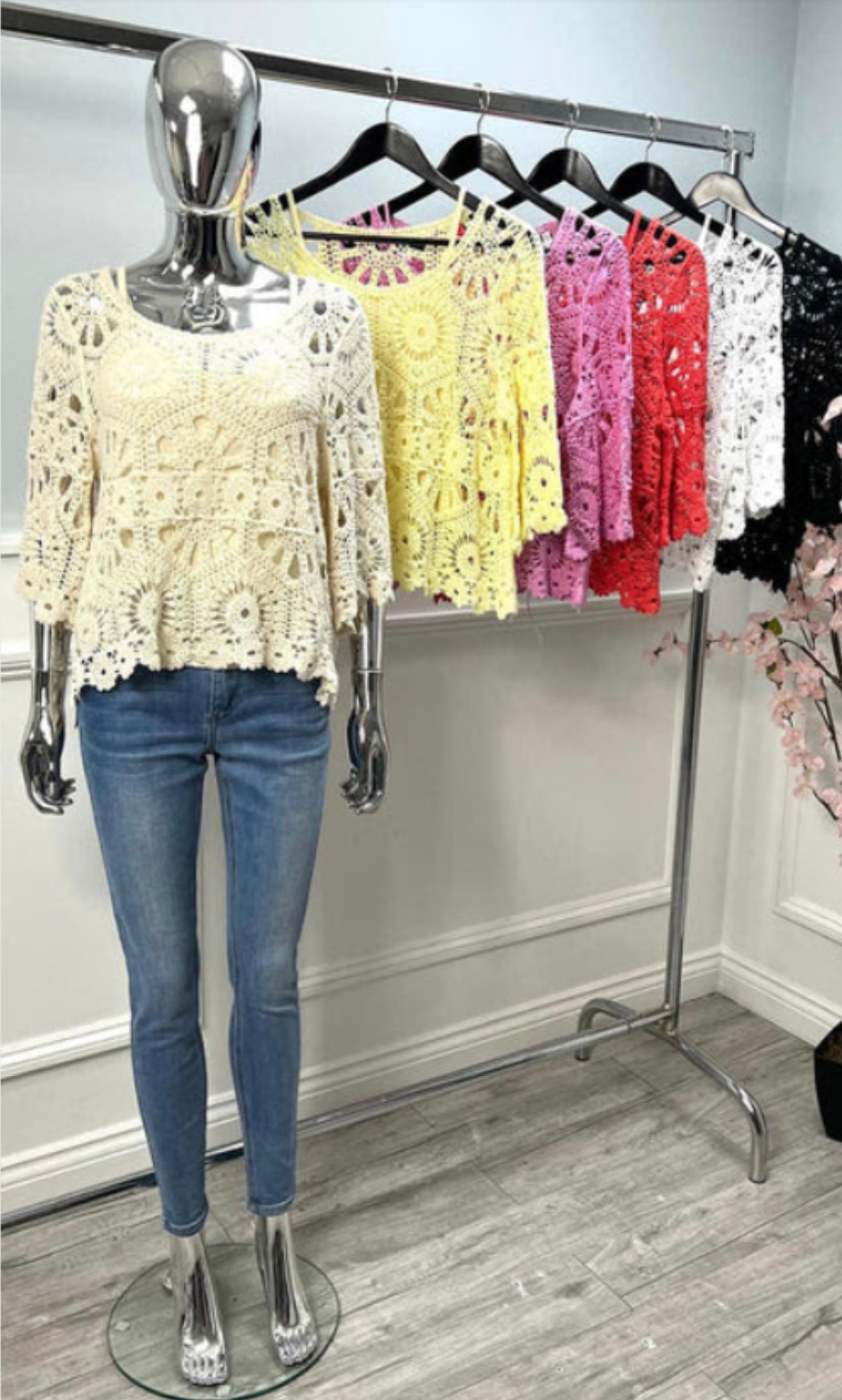 Crochet Circle Print Top- Oriana