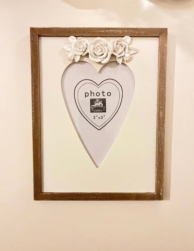 Wooden Frame with Heart Shape– Memory
