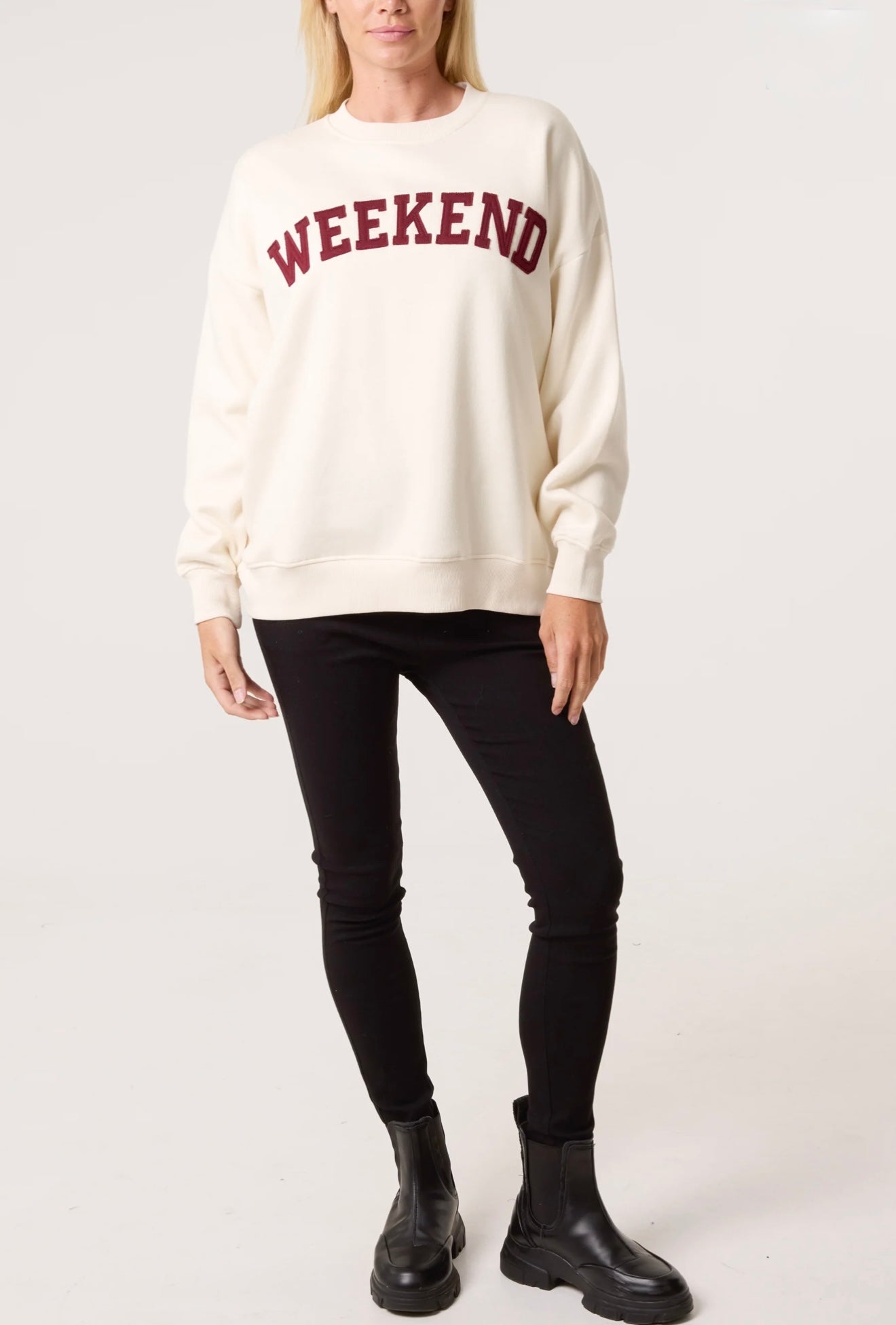 Sleek feminine crew neck sweatshirt – Happy Days Weekend style