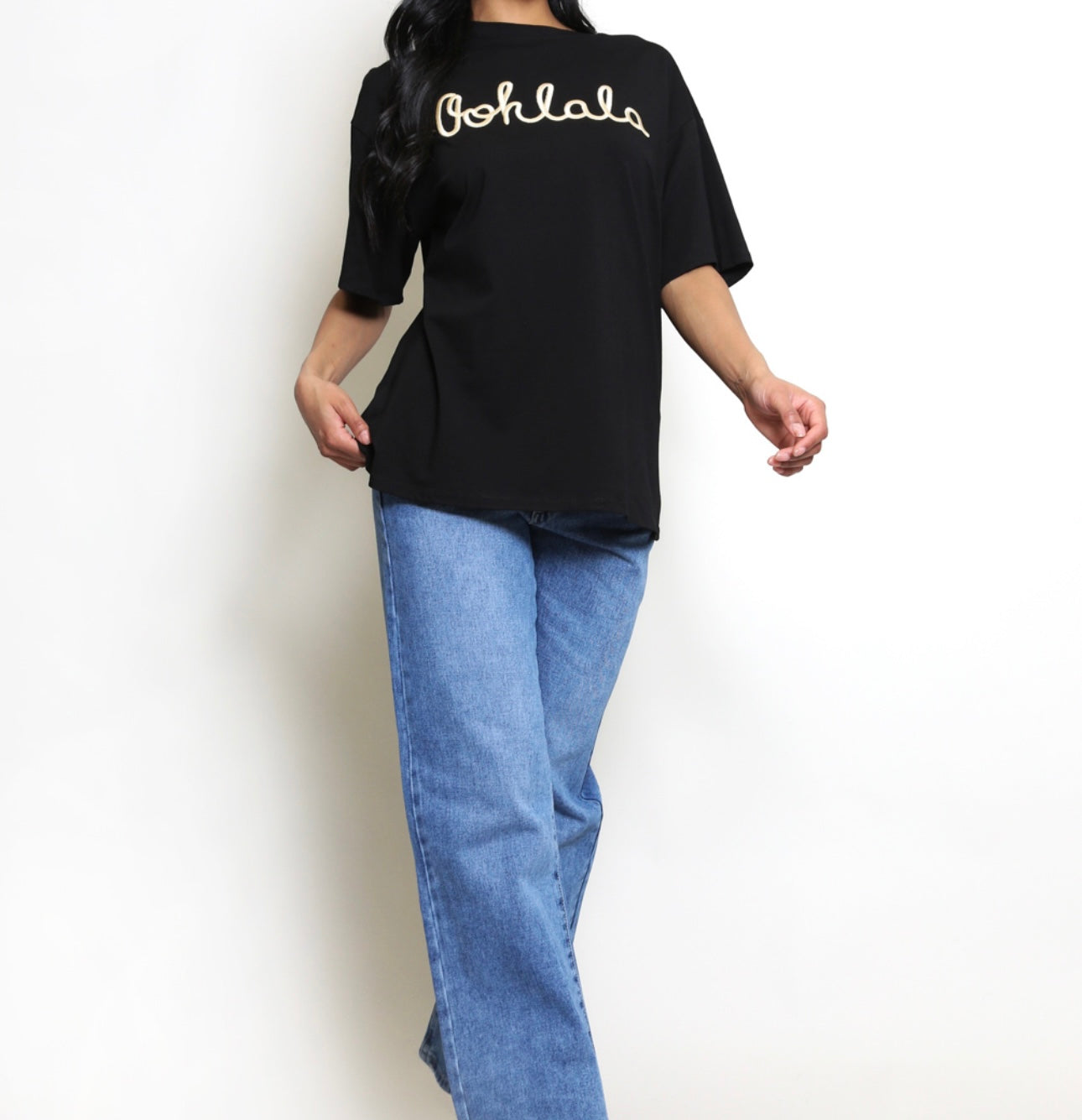 Embroidered Oohlala T-Shirt- Wow