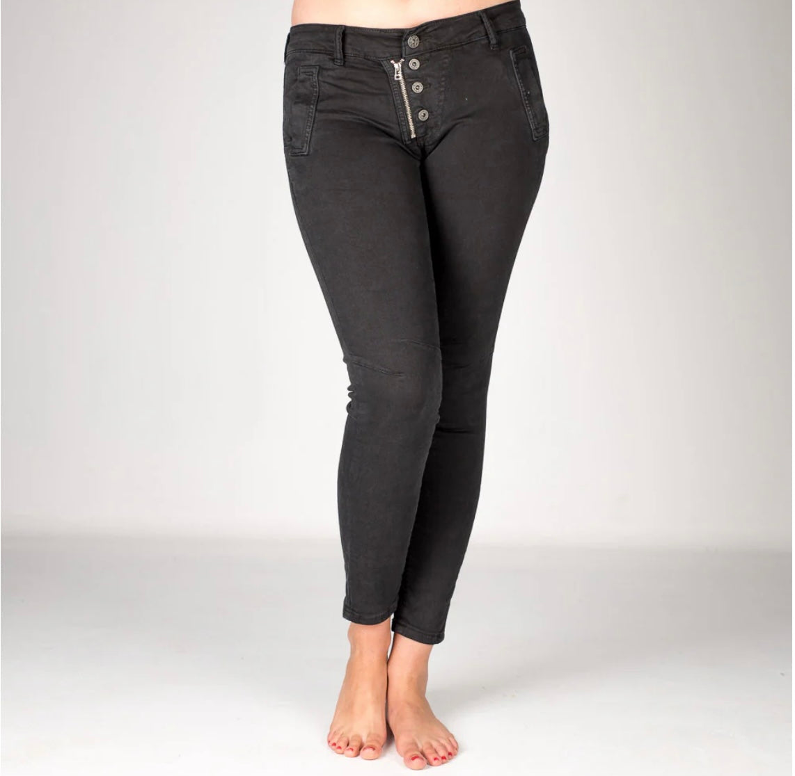 Melly & Co jeans in black 