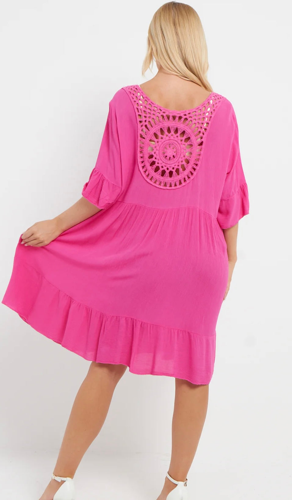 Jenna Crochet dress in fuchsia 