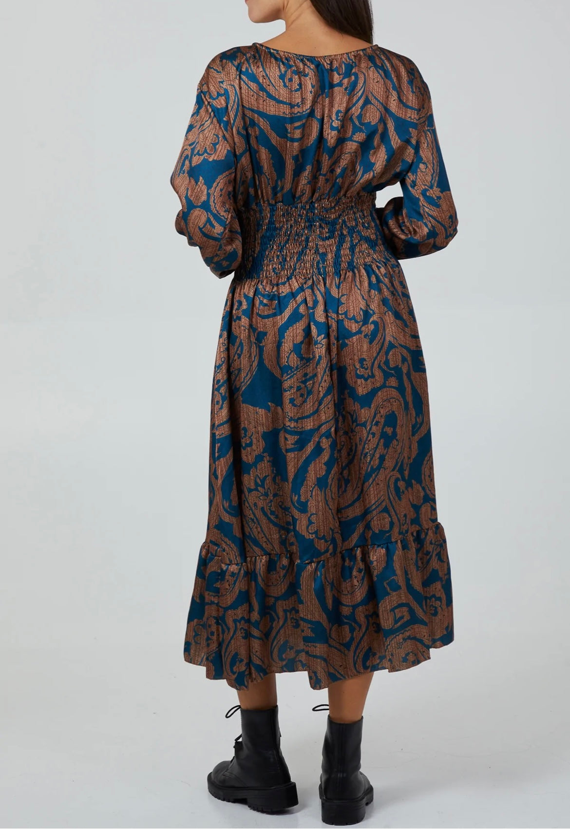 Paisley Print Shirred Bodice Midi Dress-Lea